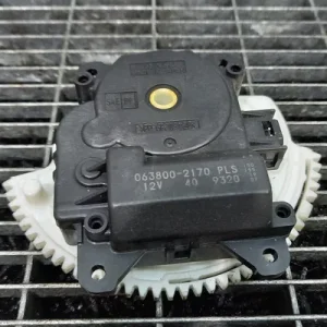 MOTORAS CLAPETA INCALZIRE