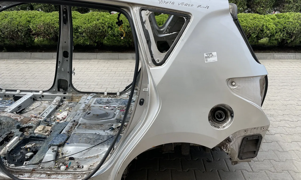 ARIPA SPATE STANGA TOYOTA VERSO 2009-2018