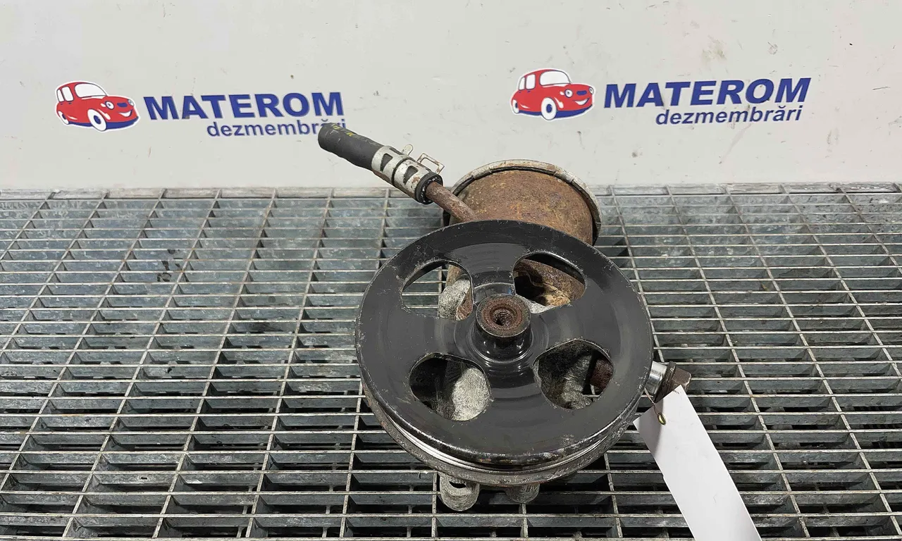 POMPA SERVODIRECTIE TOYOTA YARIS 1999-2005