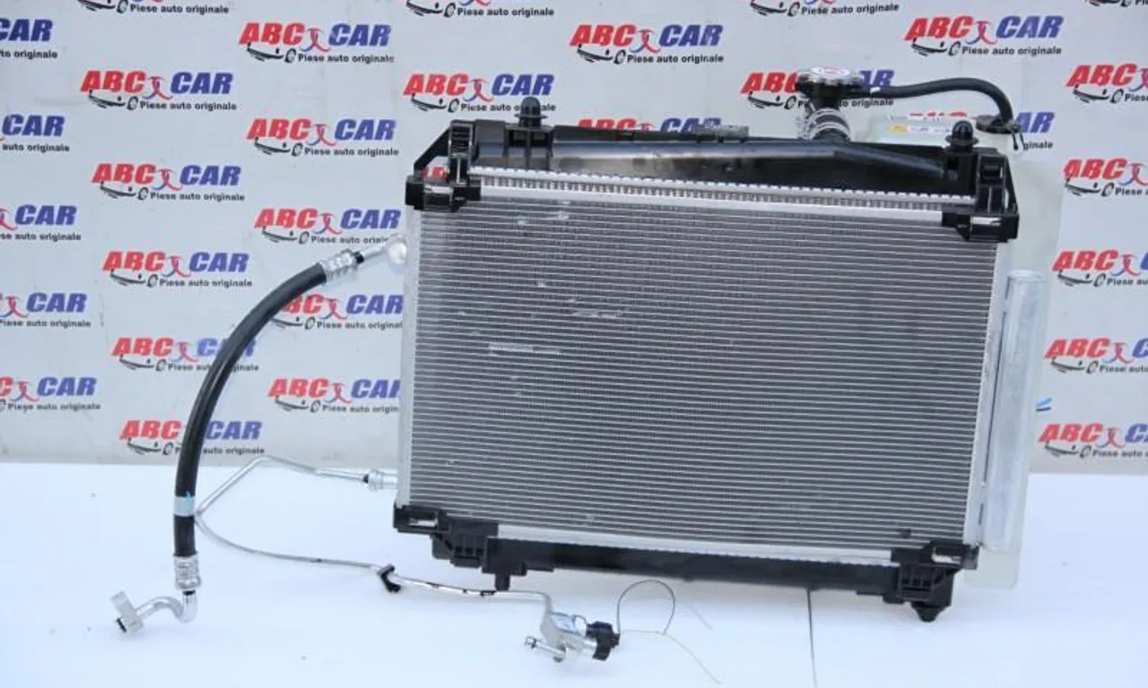 Radiator apa TOYOTA YARIS 2013-null