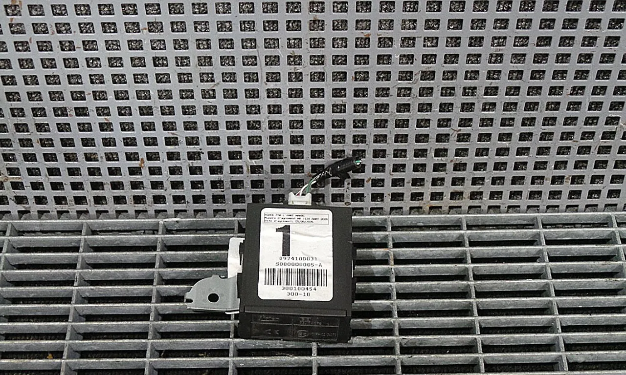 MODUL INCHIDERE CENTRALIZATA TOYOTA YARIS 2005-2014