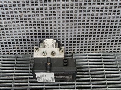 UNITATE ABS TOYOTA YARIS 1.0 INJ 2005-2014 oe 895410D060, vedere frontata