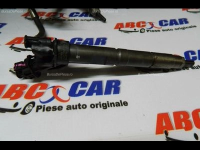Injector TOYOTA YARIS / VIOS 2005-2013 oe 23670-33050, vedere frontata