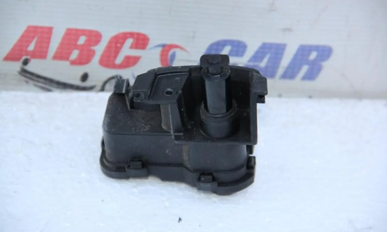 Actuator usa rezervor VOLKSWAGEN AMAROK 2010-null