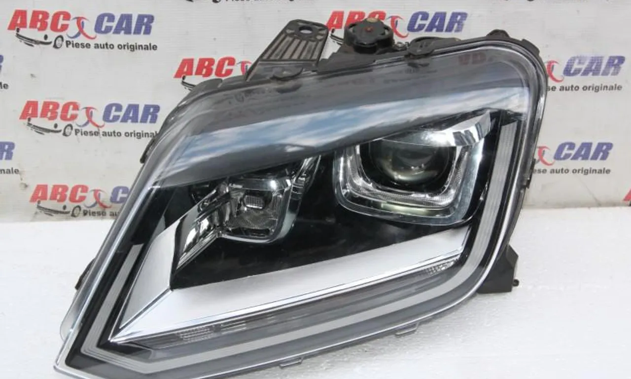 Far stanga bi-xenon LED VOLKSWAGEN AMAROK 2010-null