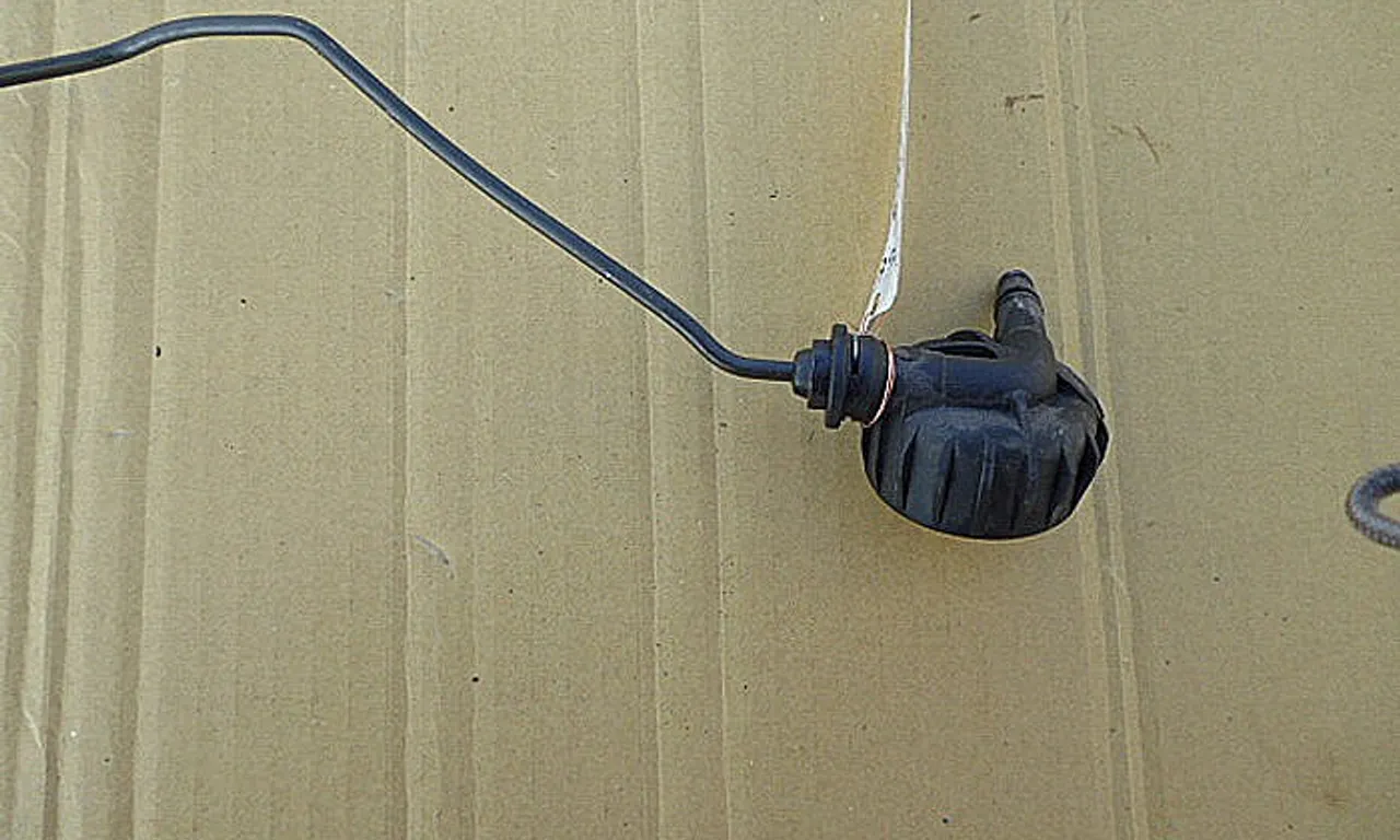 SENZOR FILTRU PARTICULE VOLKSWAGEN AMAROK 2010-2015