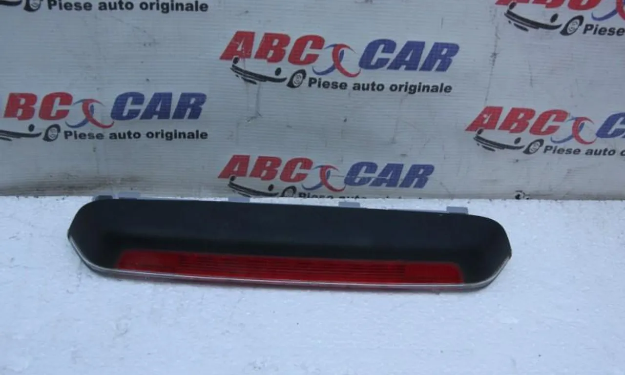 Stop auxiliar frana VOLKSWAGEN AMAROK 2010-null