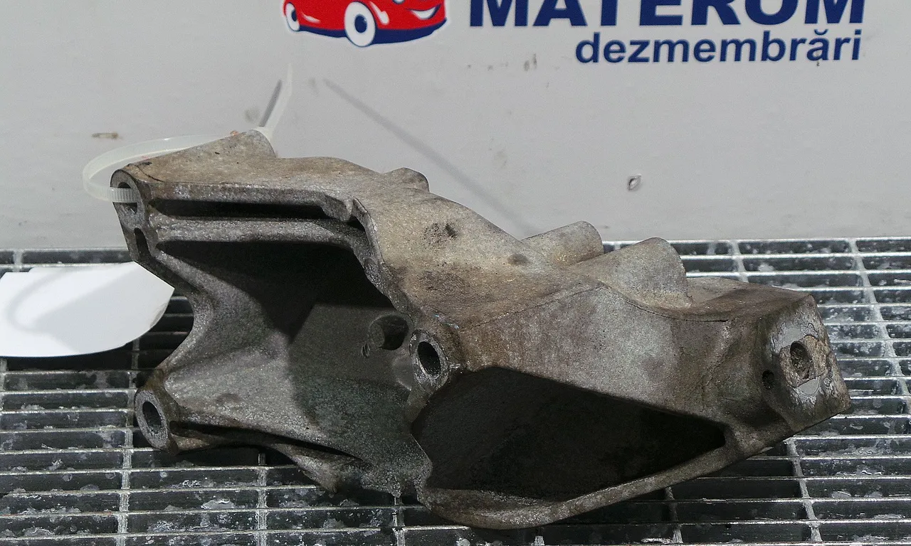 SUPORT MOTOR STANGA VOLKSWAGEN AMAROK 2010-2015