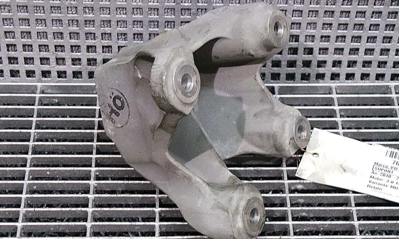 SUPORT MOTOR STANGA VOLKSWAGEN AMAROK 2010-2015