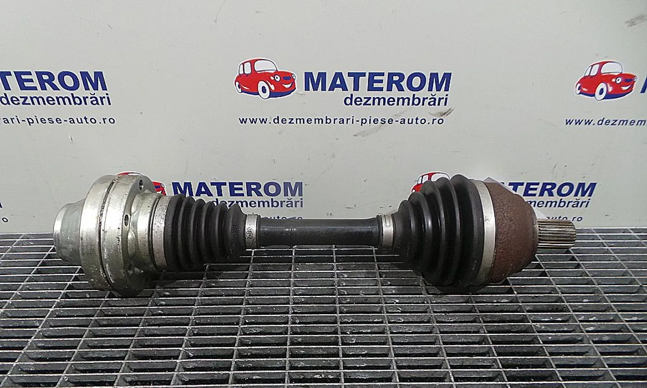 PLANETARA FATA DREAPTA VOLKSWAGEN AMAROK 2010-2015