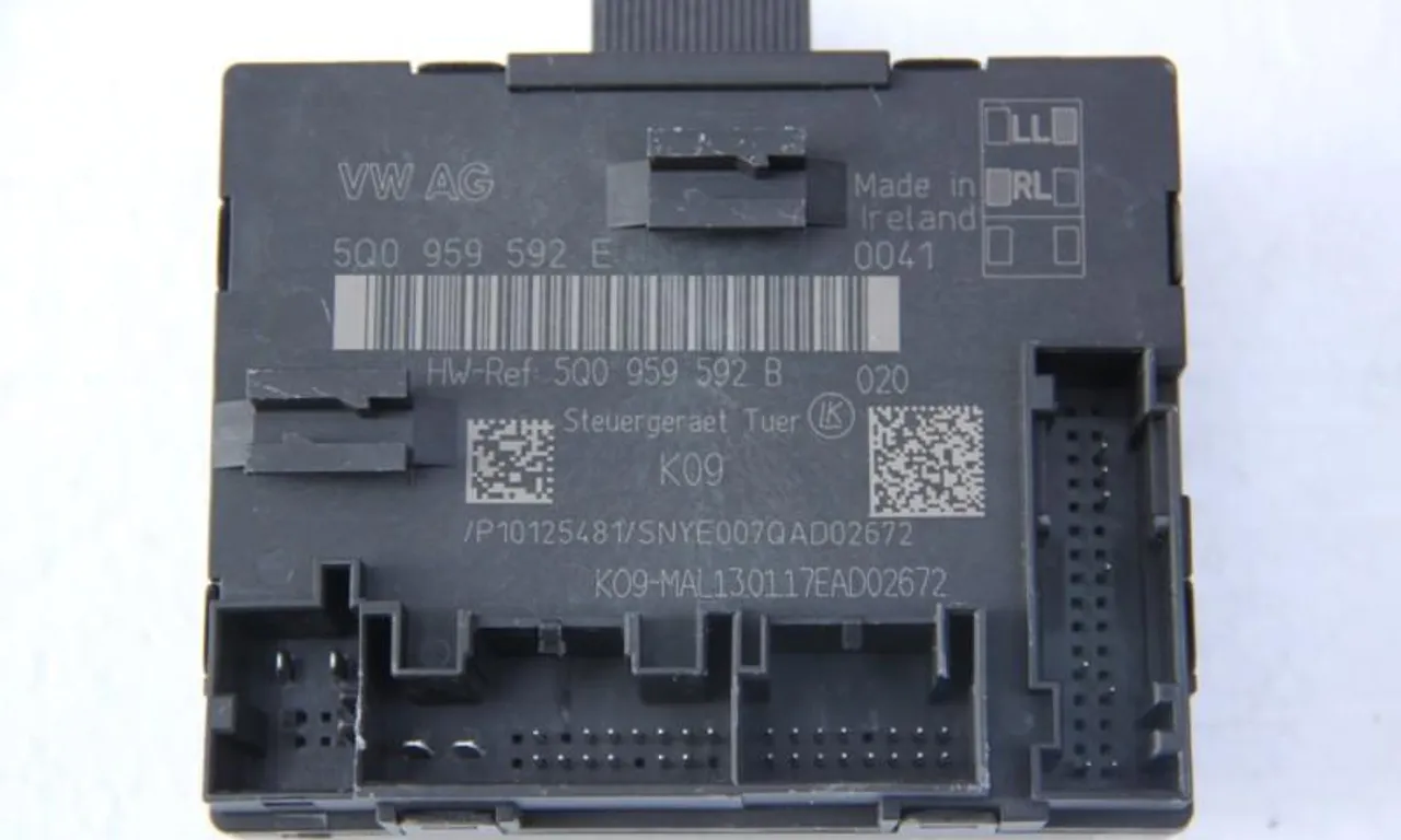 Modul confort usa stanga fata VOLKSWAGEN ARTEON 2017-null