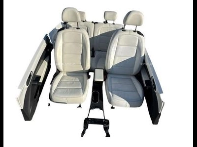 Interior complet VOLKSWAGEN BEETLE 2011-2019, vedere frontata