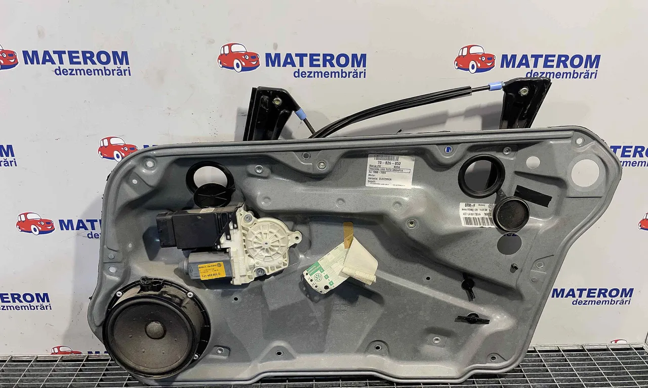 MACARA USA FATA DREAPTA VOLKSWAGEN BORA I 1998-2013