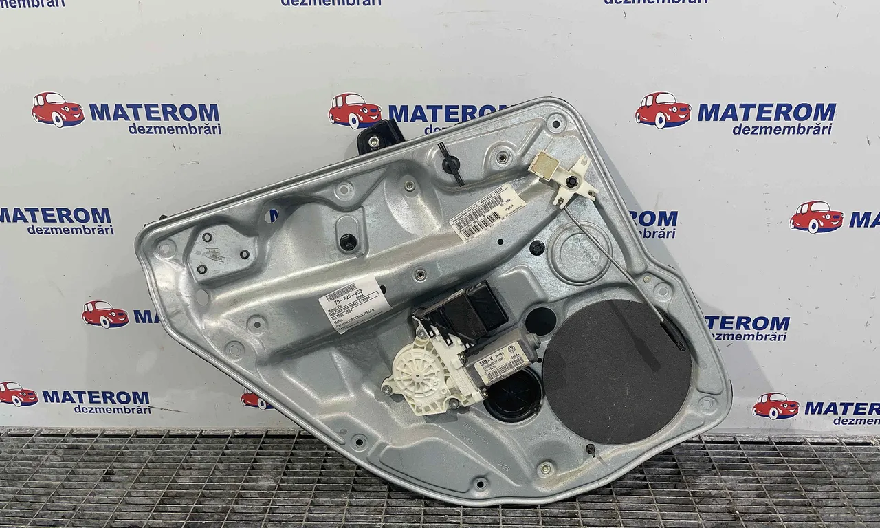 MACARA USA SPATE STANGA VOLKSWAGEN BORA I 1998-2013