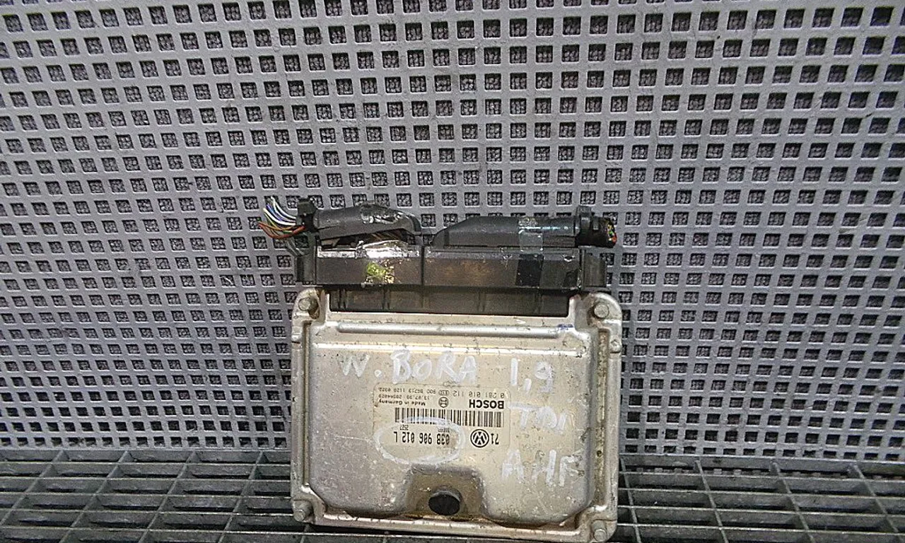 CALCULATOR MOTOR VOLKSWAGEN BORA I 1998-2013