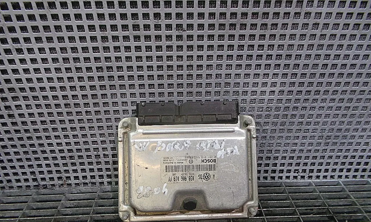 CALCULATOR MOTOR VOLKSWAGEN BORA I 1998-2013