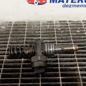 INJECTOR