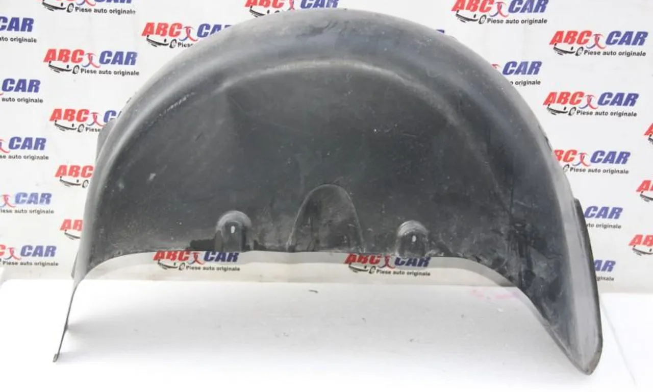 Carenaj roata dreapta spate VOLKSWAGEN CADDY III 2004-2016