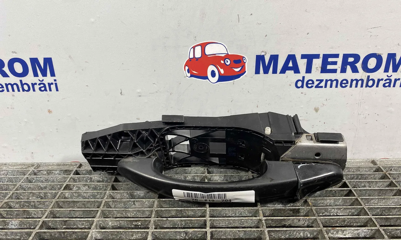 MANER USA FATA DREAPTA VOLKSWAGEN CADDY III 2004-2016