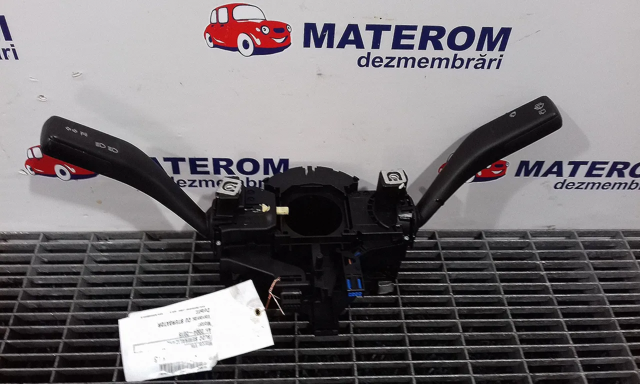BLOC SEMNALIZARE VOLKSWAGEN CADDY III 2004-2016