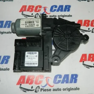 Motoras macara usa stanga fata
