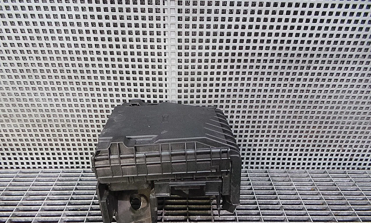 TABLOU SIGURANTE VOLKSWAGEN CADDY III 2004-2016