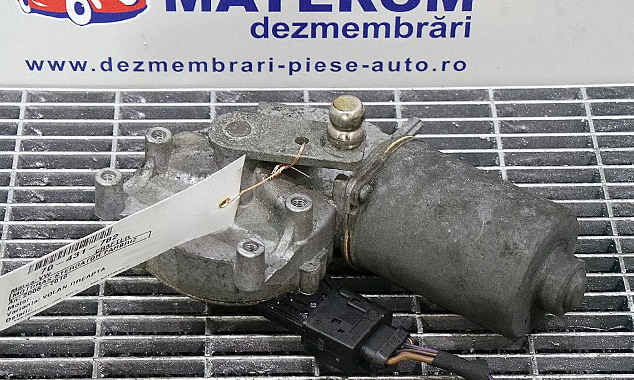 MOTORAS STERGATOR PARBRIZ VOLKSWAGEN CRAFTER 30-50 2006-2016