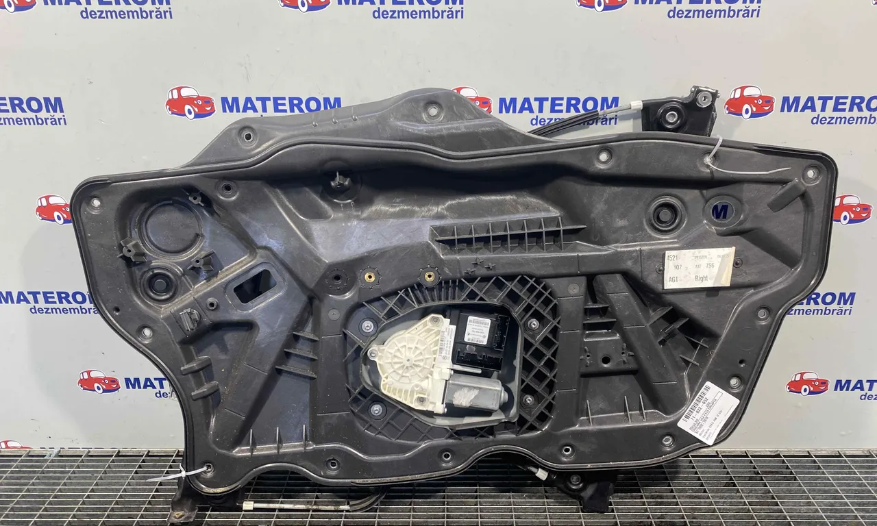 MACARA USA FATA DREAPTA VOLKSWAGEN EOS 2006-2015