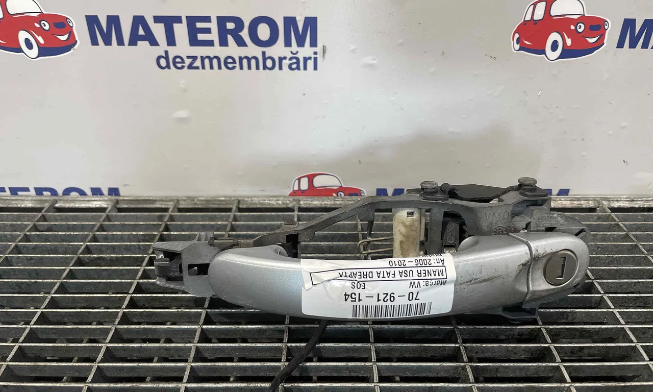 MANER USA FATA DREAPTA VOLKSWAGEN EOS 2006-2015