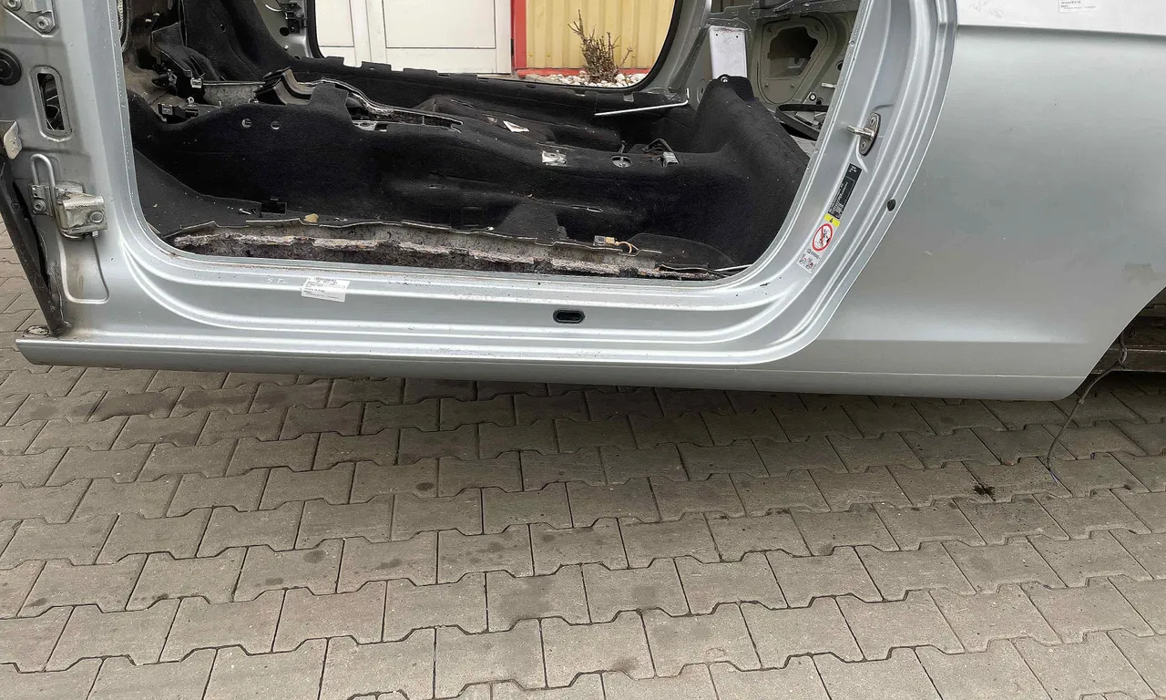 PRAG STANGA VOLKSWAGEN EOS 2006-2015
