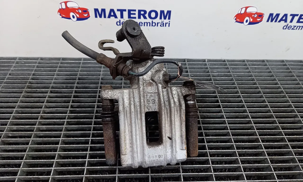ETRIER SPATE DREAPTA VOLKSWAGEN EOS 2006-2015