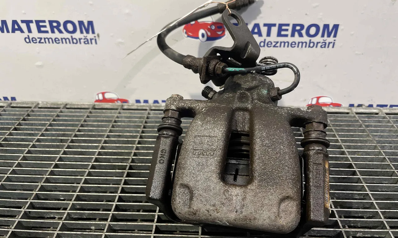 ETRIER SPATE DREAPTA VOLKSWAGEN EOS 2006-2015