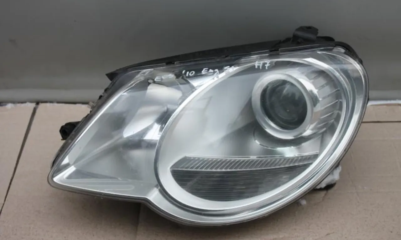 Far stanga VOLKSWAGEN EOS 2006-2015