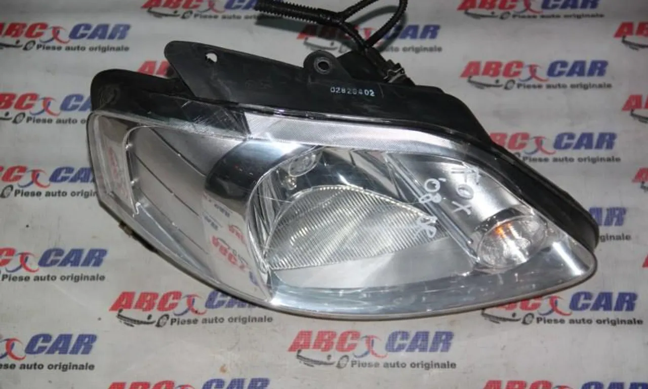 Far dreapta VOLKSWAGEN FOX 2003-2015