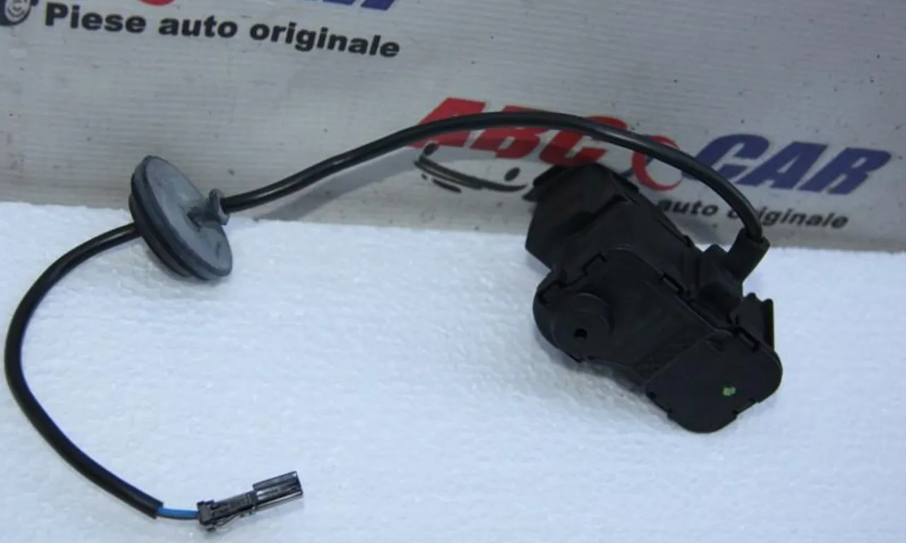 Actuator usa rezervor VOLKSWAGEN GOLF ALLTRACK VII Variant 2014-2020