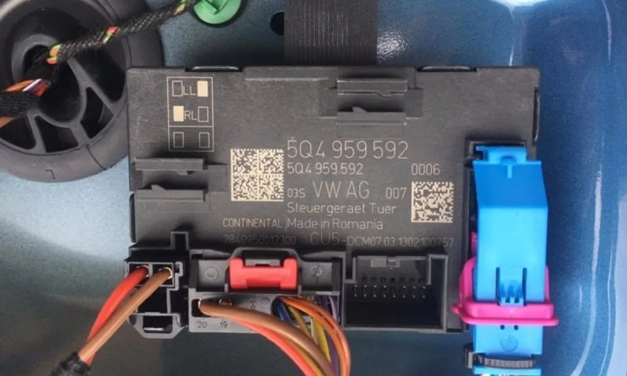 Modul usa dreapta fata VOLKSWAGEN GOLF ALLTRACK VII Variant 2014-2020