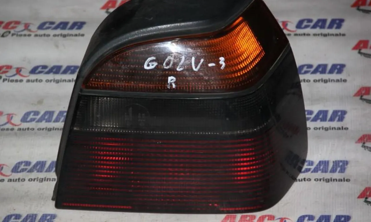 Stop dreapta (fumuriu) VOLKSWAGEN GOLF III 1991-1997