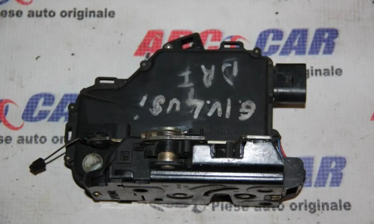 Broasca usa dreapta fata VOLKSWAGEN GOLF IV 1997-2008