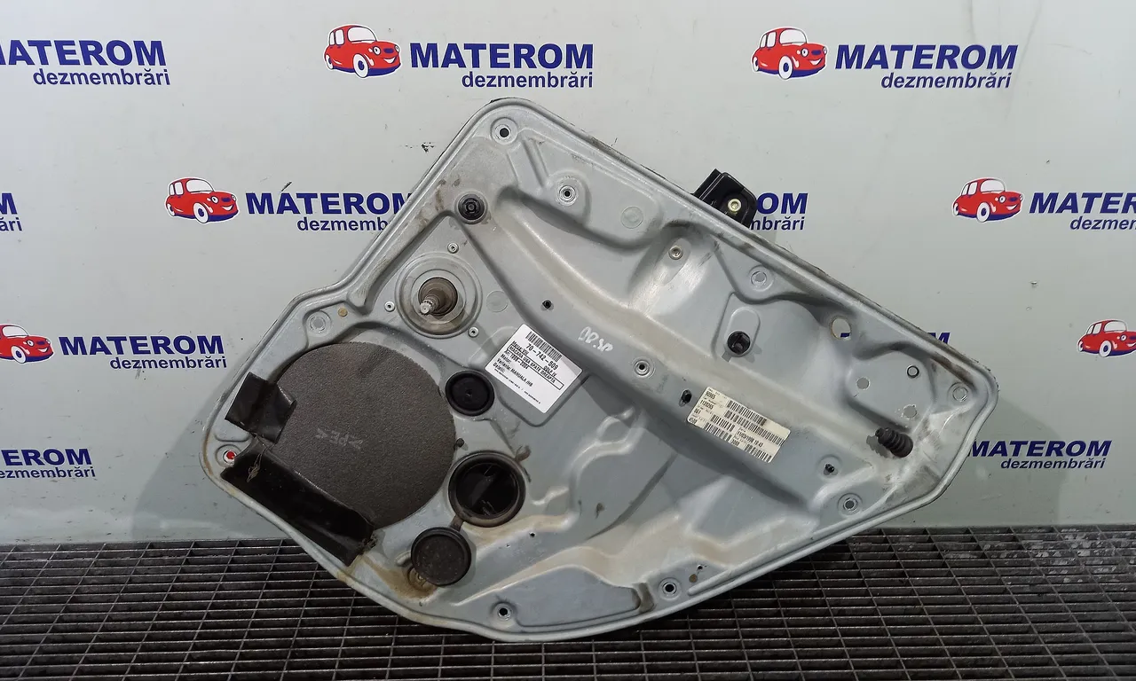 MACARA USA SPATE DREAPTA VOLKSWAGEN GOLF IV 1997-2008