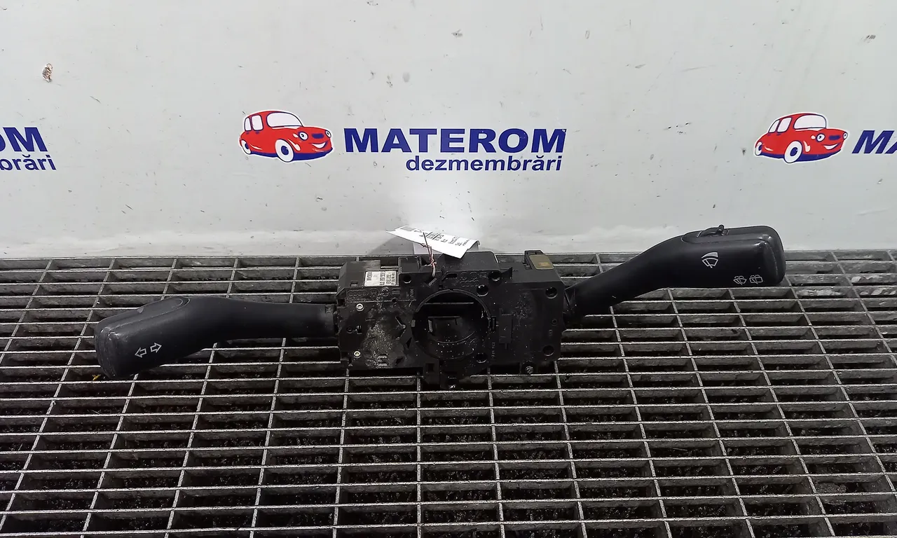 BLOC SEMNALIZARE VOLKSWAGEN GOLF IV 1997-2008