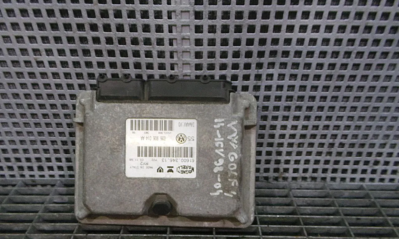 CALCULATOR MOTOR VOLKSWAGEN GOLF IV 1997-2004