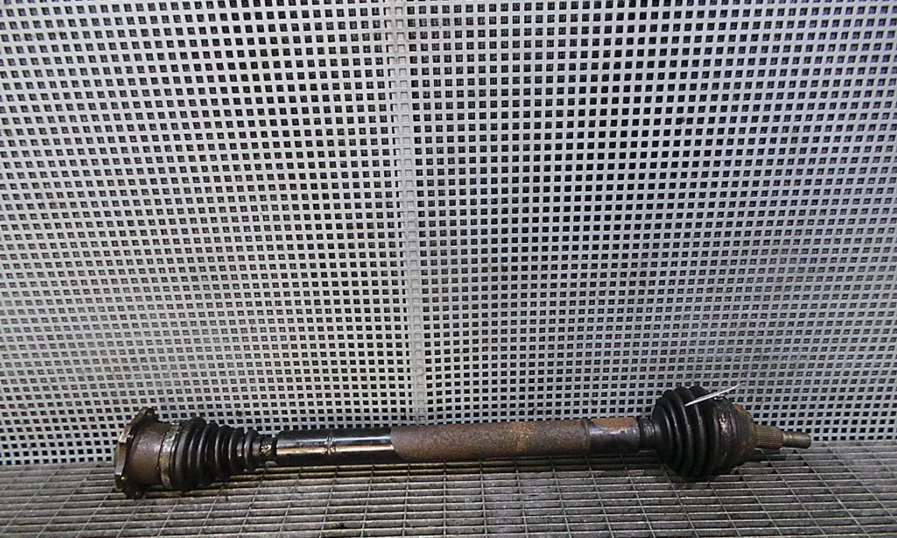 PLANETARA FATA DREAPTA VOLKSWAGEN GOLF IV 1997-2004