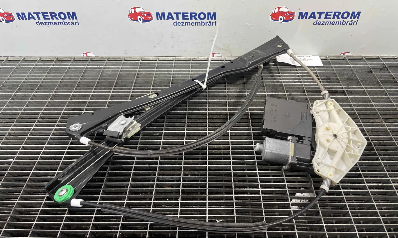 MACARA USA FATA STANGA VOLKSWAGEN GOLF PLUS V 2004-2013