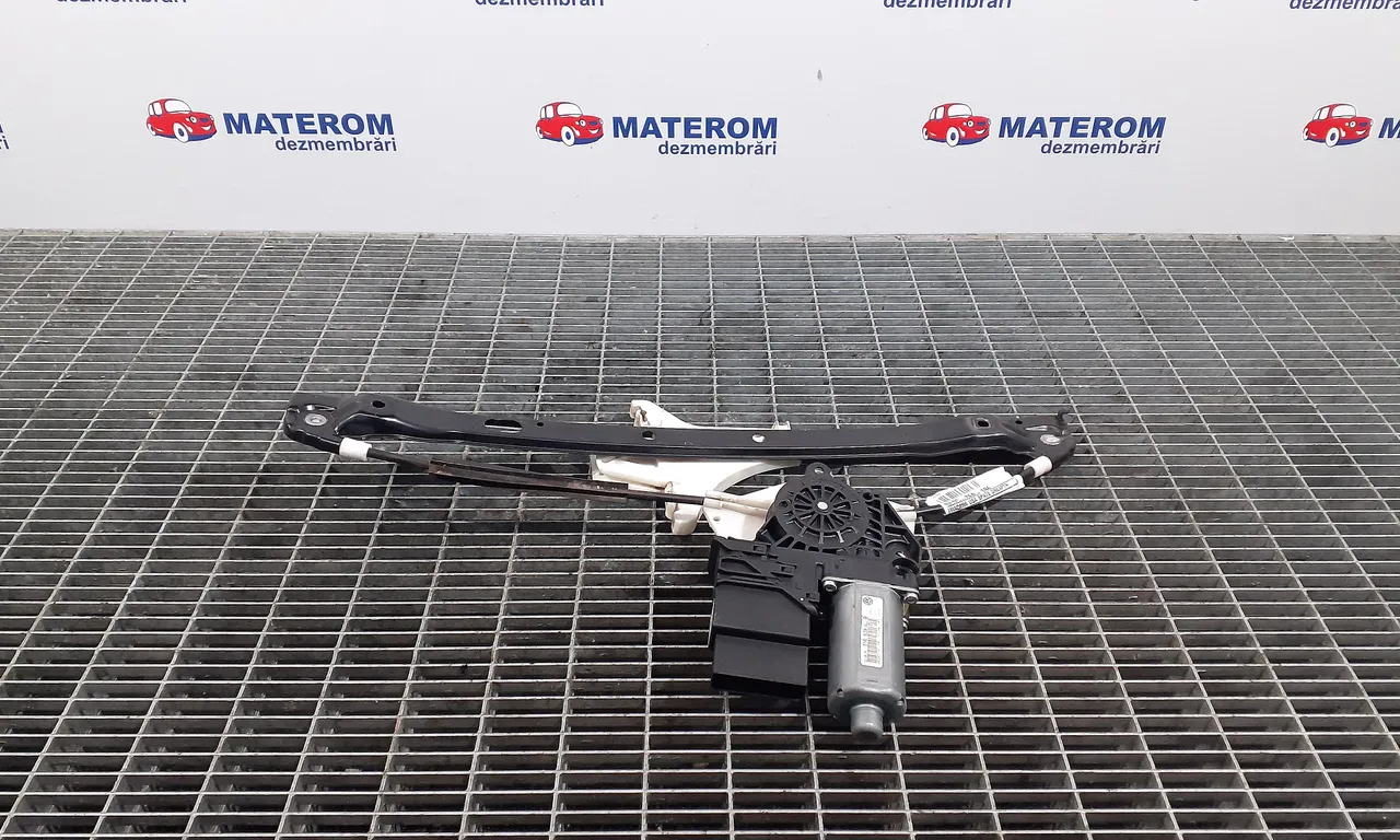 MACARA USA SPATE DREAPTA VOLKSWAGEN GOLF PLUS V 2004-2013