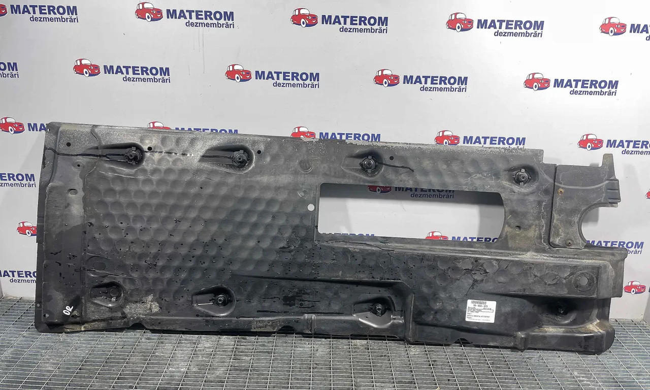 SCUT SUB MASINA VOLKSWAGEN GOLF PLUS V 2004-2013