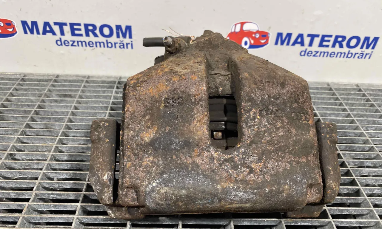 ETRIER FATA DREAPTA VOLKSWAGEN GOLF PLUS V 2004-2013