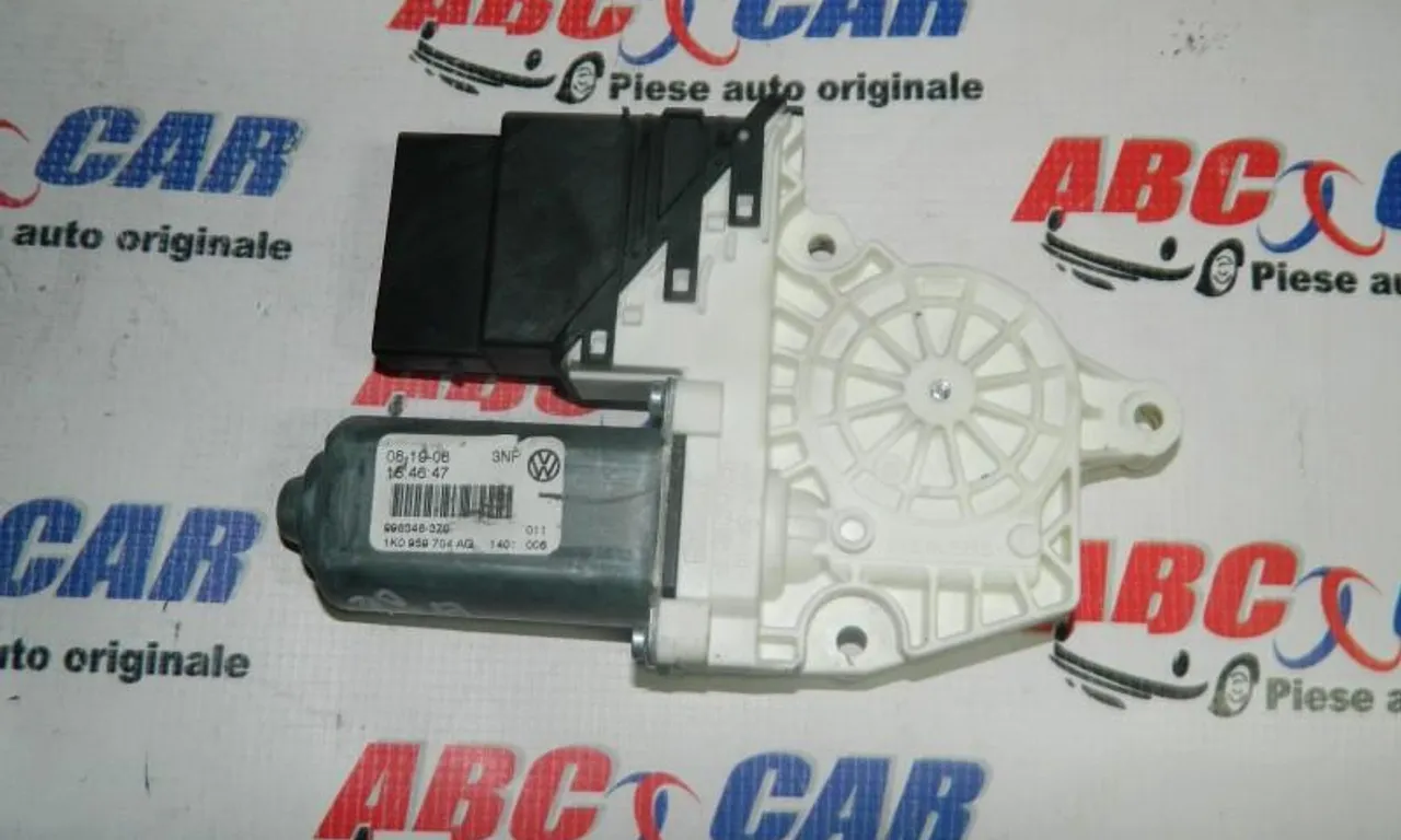 Motoras macara usa dreapta spate VOLKSWAGEN GOLF PLUS V 2004-2013