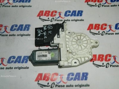 Motoras macara usa dreapta spate