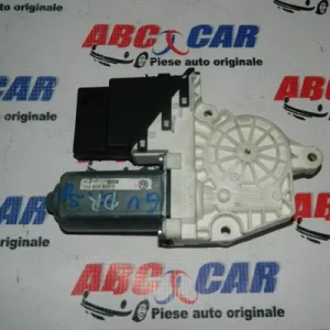 Motoras macara usa dreapta spate
