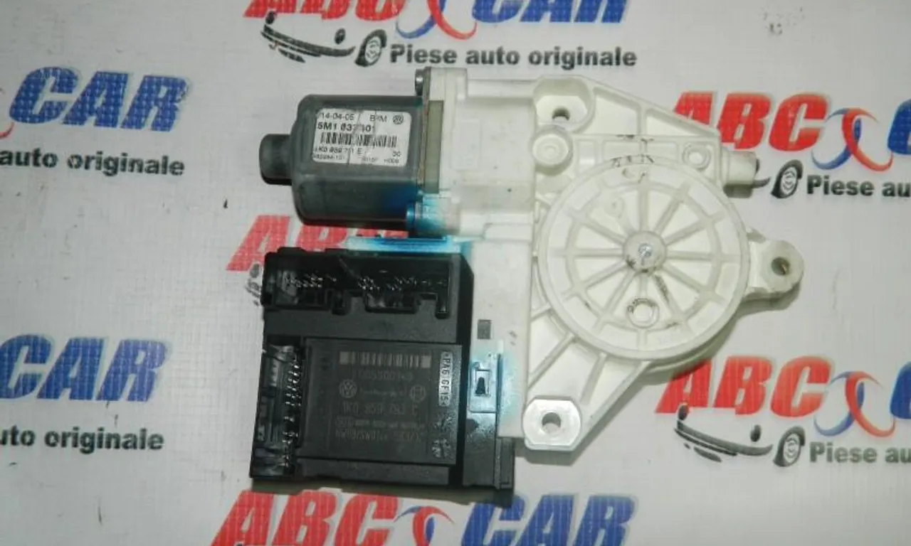 Motoras macara usa stanga fata VOLKSWAGEN GOLF PLUS V 2004-2013